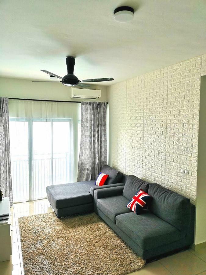Meridin Bayvue Serviced Apt Kampong Kuala Masai Εξωτερικό φωτογραφία